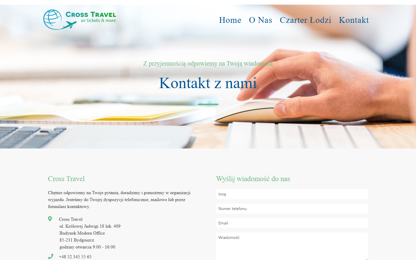 Strona kontaktowa biura podróży Cross Travel z danymi firmy i formularzem wiadomości